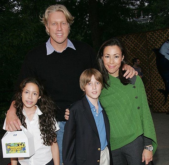 Curry with her husband, Brian and two children Walker, and McKenzie.